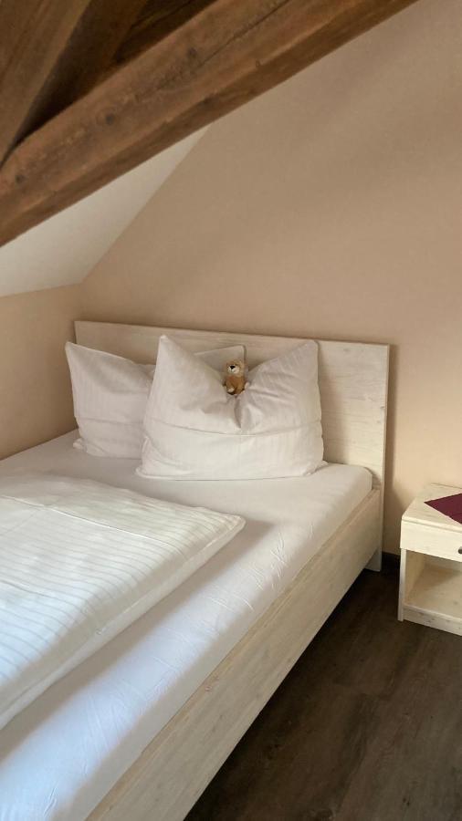 Buergerhausloewen Hotel ฟิลลิปป์บวร์ก ภายนอก รูปภาพ